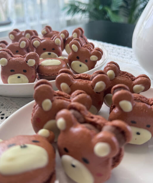 Teddy bear Macarons