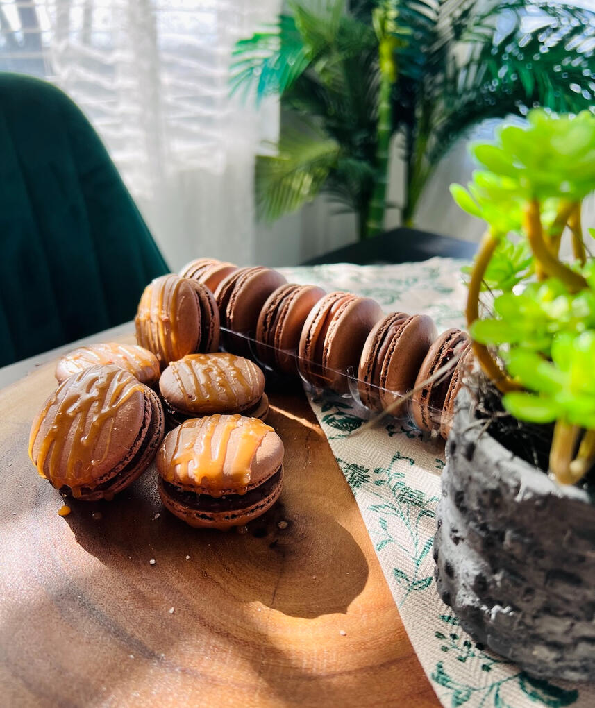 Salted Caramel Macarons
