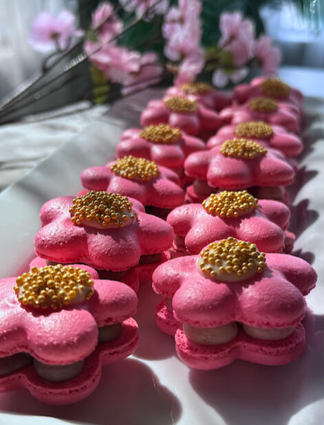 Flower Macarons